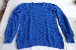 Strickpullover royalblau mit Lochstrickmuster Gr. M