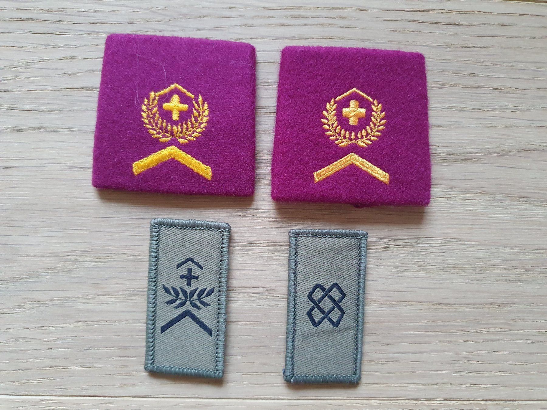 Schweizer Armee Plaketten & Abzeichen: *** Wachtmeister Set Logistik *** – Neu und originalverpackt aus Riedholz von fr_sIruP 1