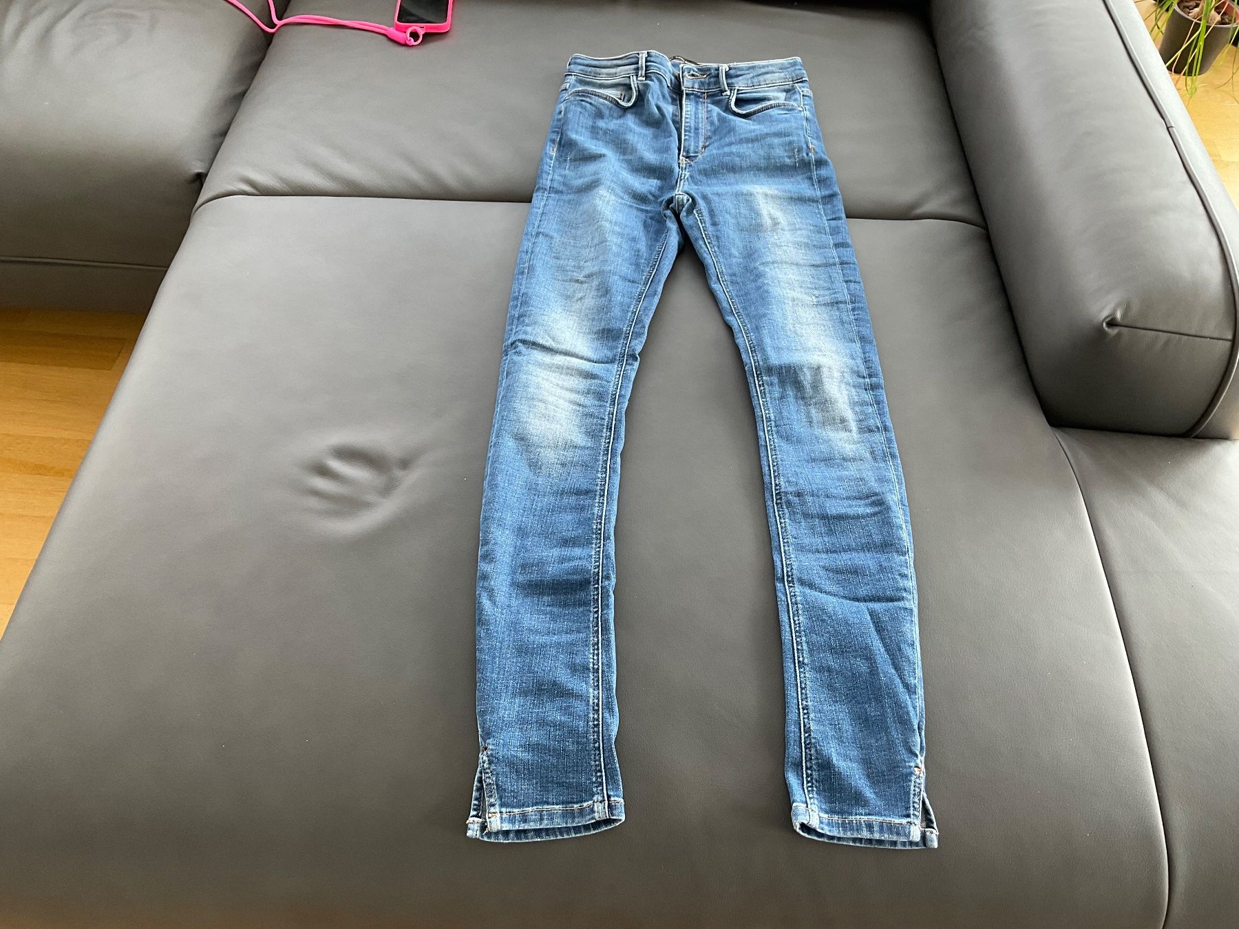 Zara Jeans: Jeans Zara – Usato da Horw venduto da Benny017