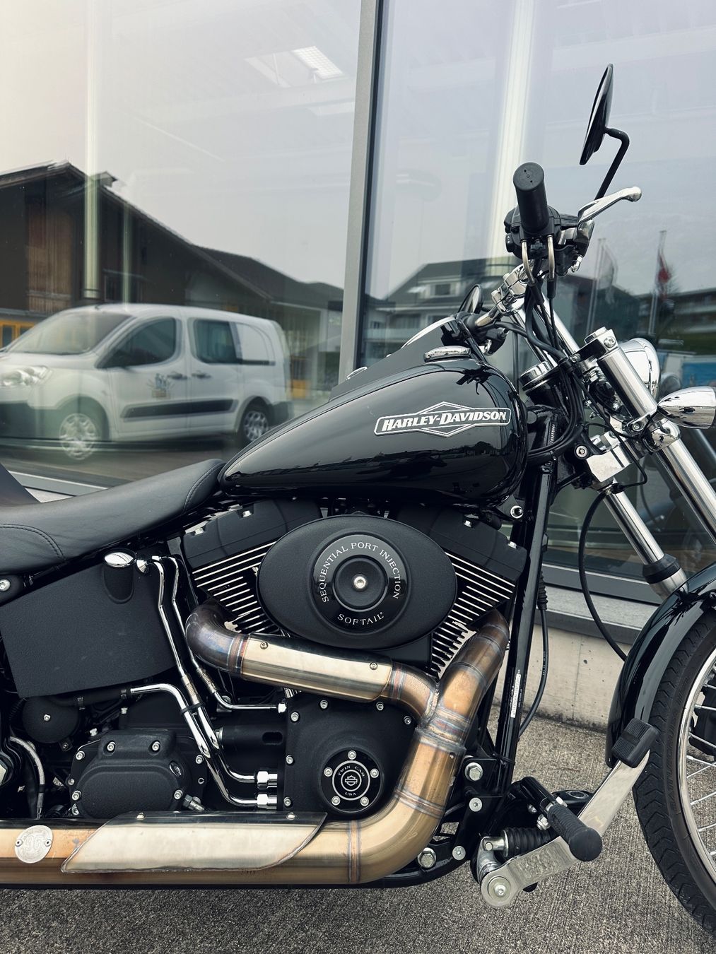 Harley-Davidson Chopper: Harley Davidson FXSTBI Night Train – Usato da St. Gallen venduto da Phantombike.Swiss 4