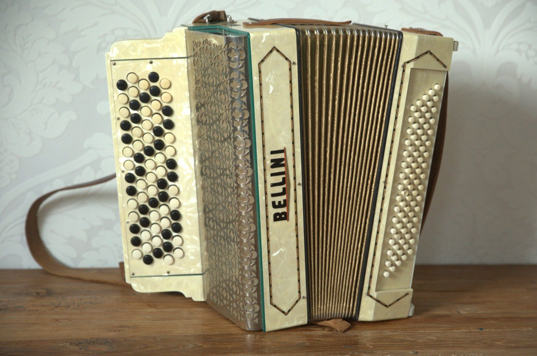 Strumenti musicali: Akkordeon Bellini – Usato da Buchs SG venduto da MMmmnS