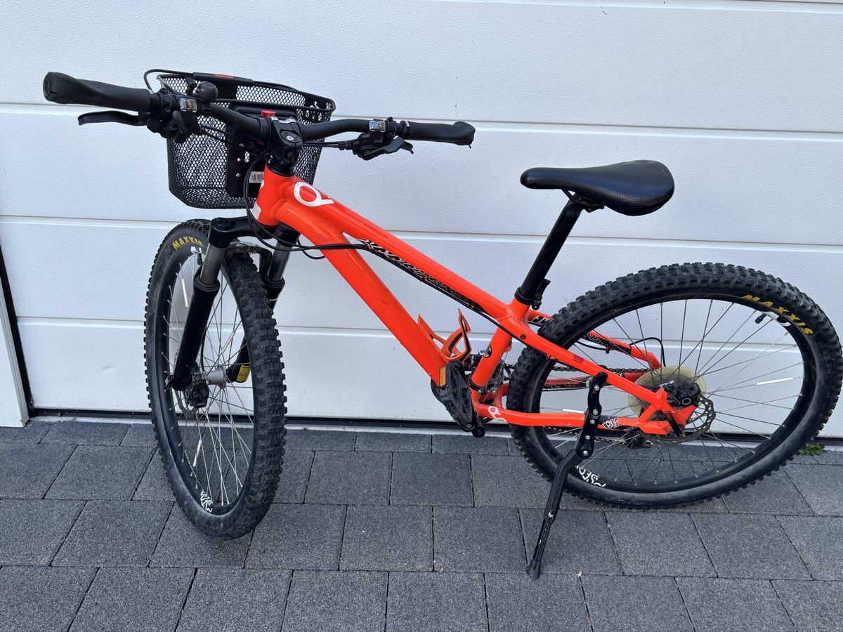 Specialized Vélos: Specialized Kinderbike – D'occasion à Würenlos par Ashley24