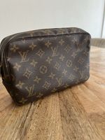 Louis Vuitton Pochette Cosmetic Necessair