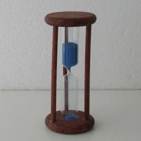 SANDUHR 3 MINUTEN 9CM ZYLINDRISCH GLAS IN HOLZGESTELL BUCHE