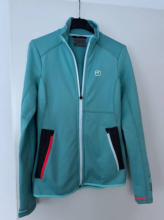 Ortovox Vestes: Windbreaker/Softshell Ortovox Damen – D'occasion à Spiez par Spips56