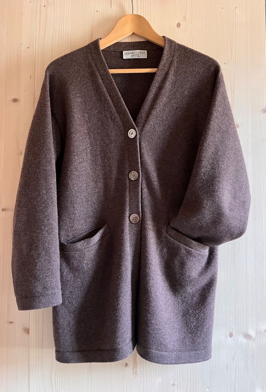 Brunello Cucinelli Cappotti: Brunello Cucinelli Cashmere Cardigan – Usato da Alpnachstad venduto da Hallo_22