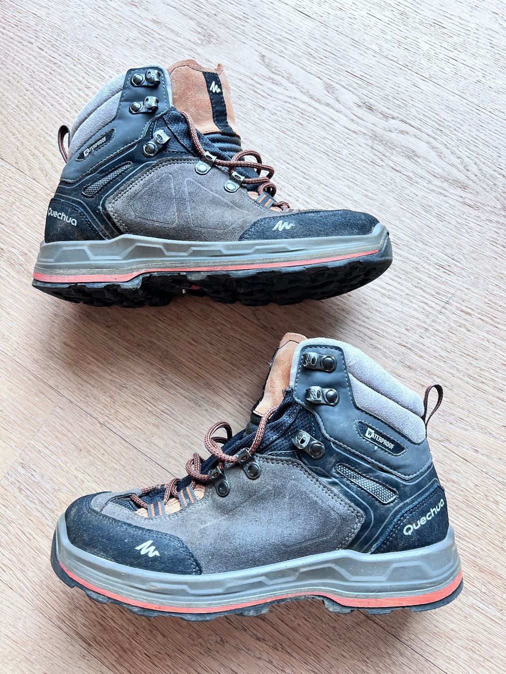 Decathlon Scarpe da uomo: Wanderschuhe Quechua, Gr. 39 - Waterproof – Usato da Kloten venduto da sanibunny 3