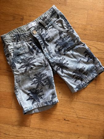 Tolle Shorts Gr. 122, Zara