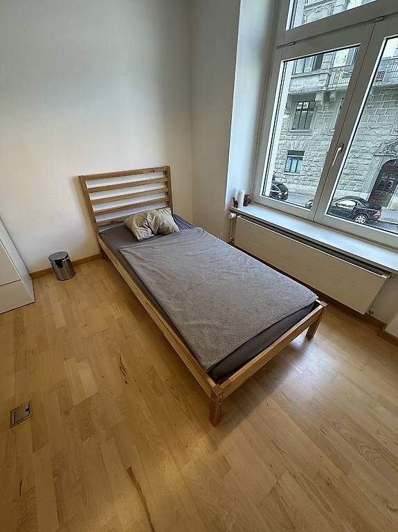 Ikea Letti: Ikea Bett ohne Matratze – Usato da Luzern venduto da tom_zzfx