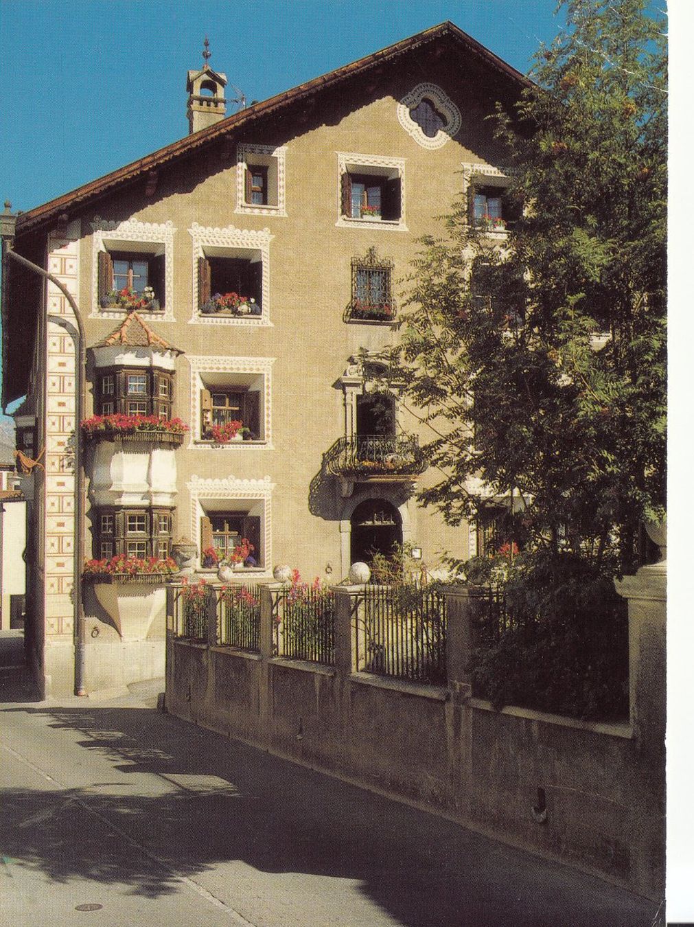 Cartoline postali: Pontresina 1988 – Usato da Bürglen TG venduto da StampGraf