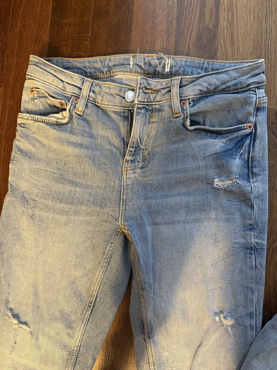 Jeans: Skinny destroyed jeans 3 pairs – Gebraucht aus Zürich von Yuece 4