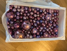 Shiny spheres (balls) for decoration