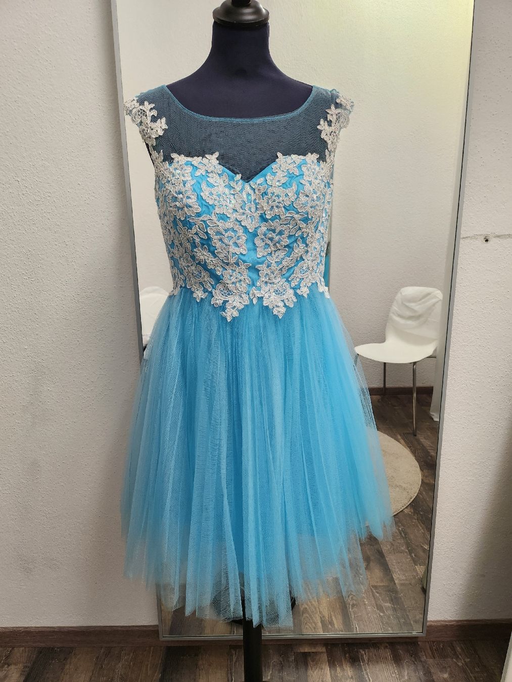 Vestiti: kleid blau – Nuovo (secondo la descrizione) da Uster venduto da VMT.
