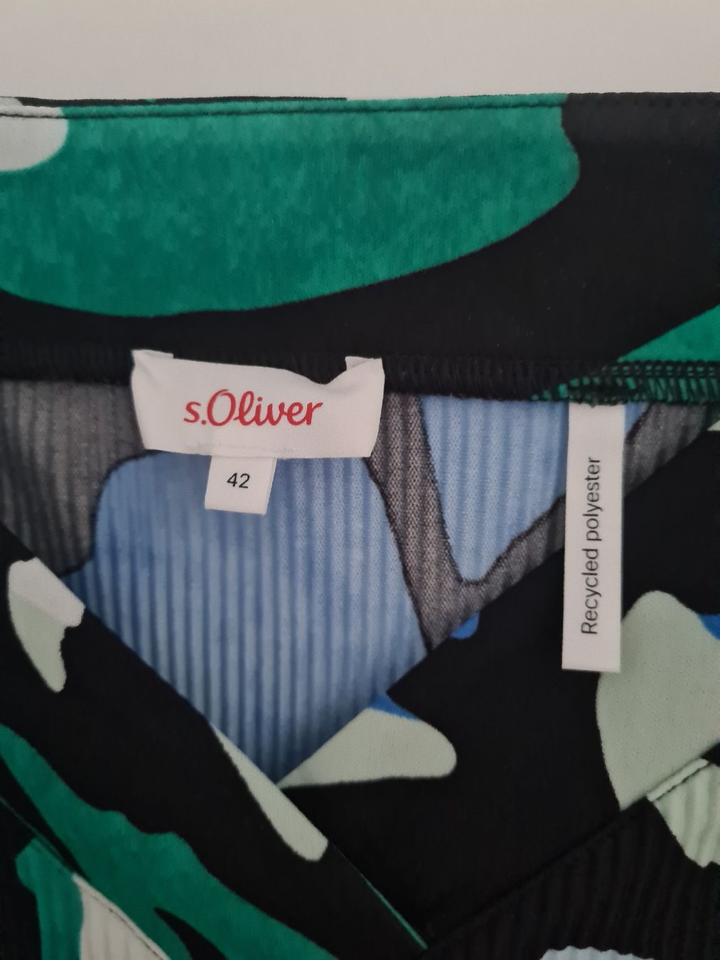 S.Oliver Top: S.Oliver Gr.42 Top Sommer Muster Recyceltes Polyester – Nuovo (secondo la descrizione) da Winterthur venduto da Jana1701 3