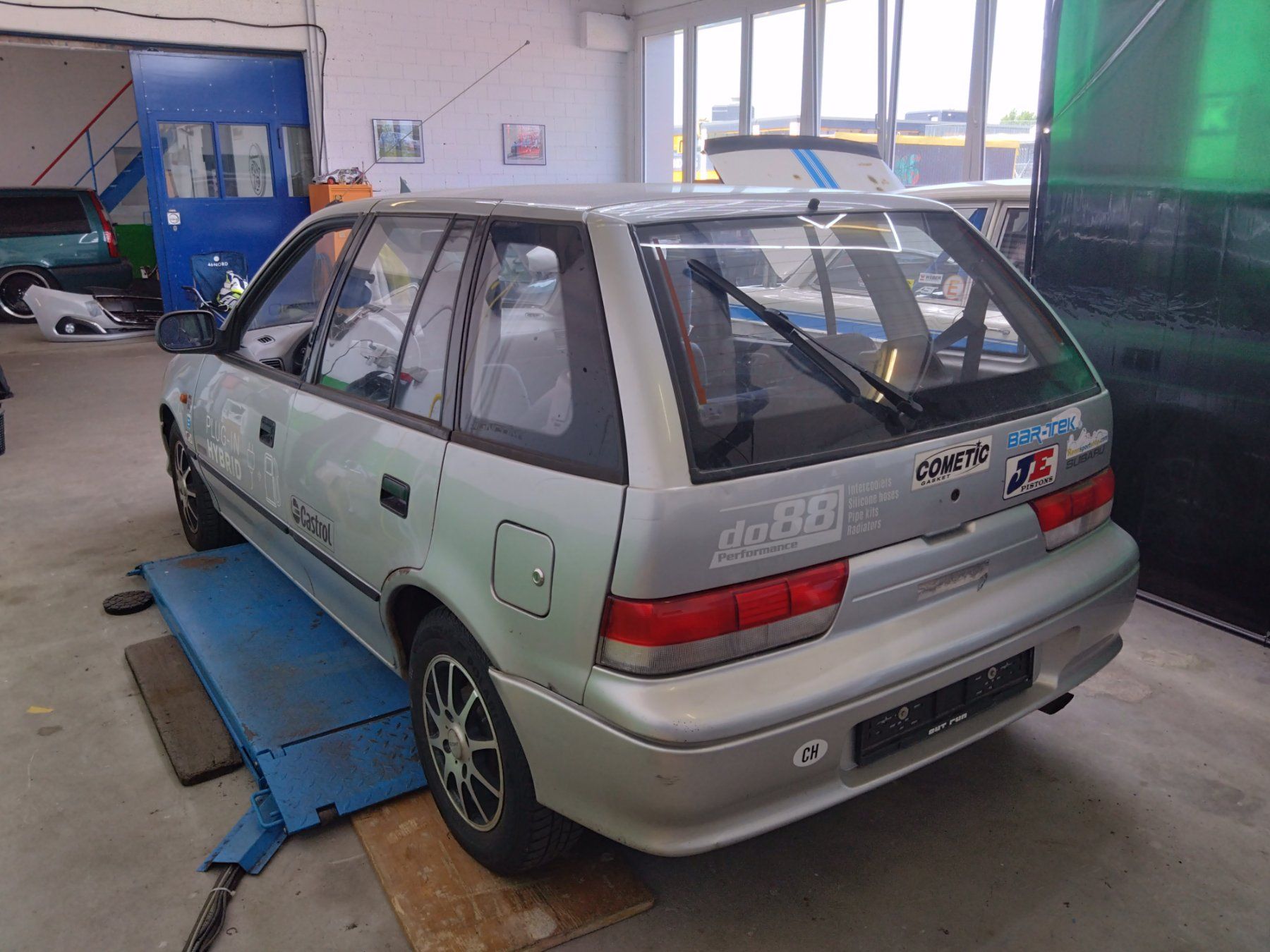Subaru Autos: Subaru Justy – D'occasion à Zürich par Haunebu12 1