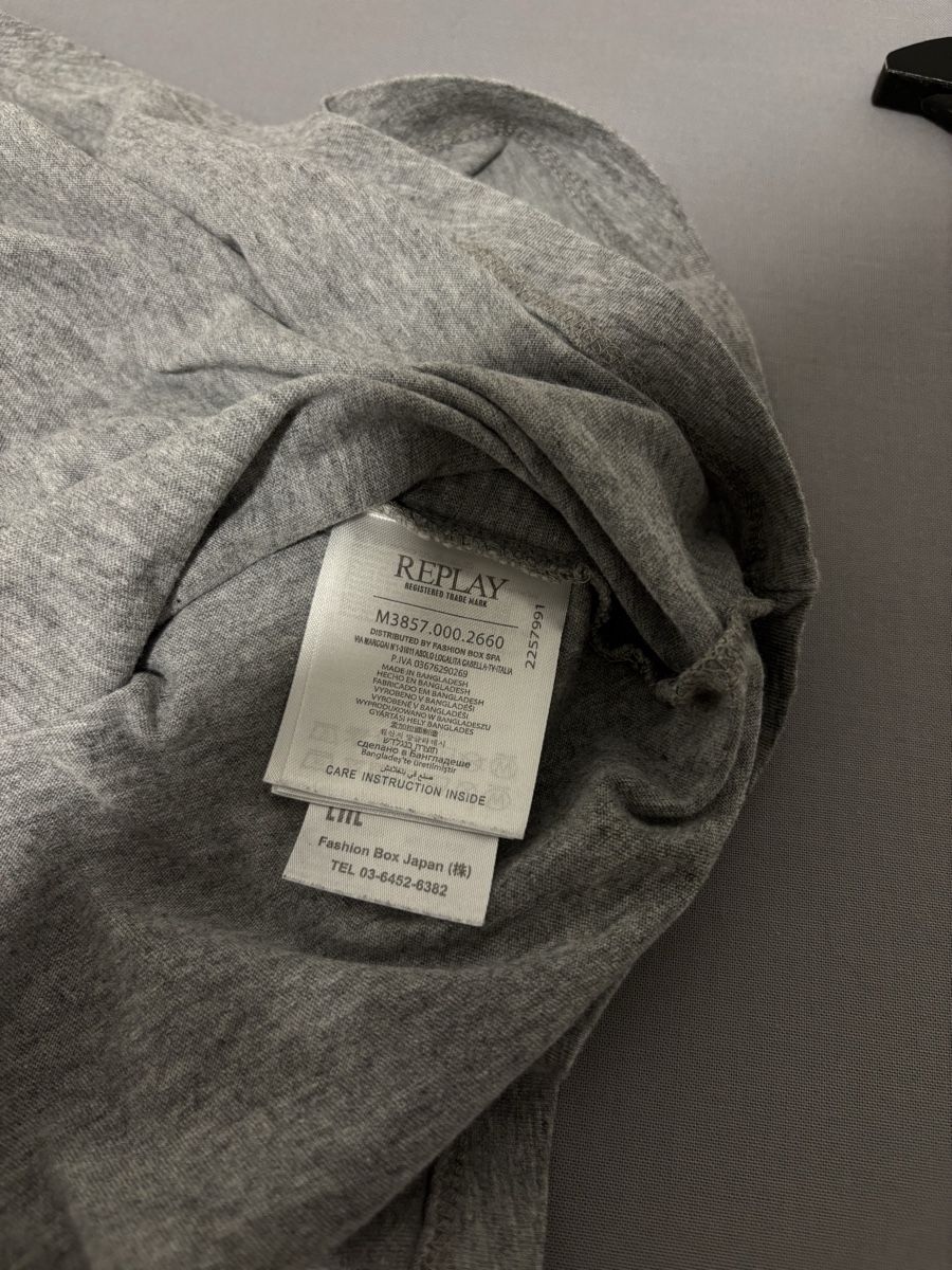 Replay T-shirts: Replay Grey T-Shirt, Size L – D'occasion à Lutry par jul_j2lg 5