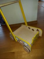 Babywalk aus Holz Gehilfe