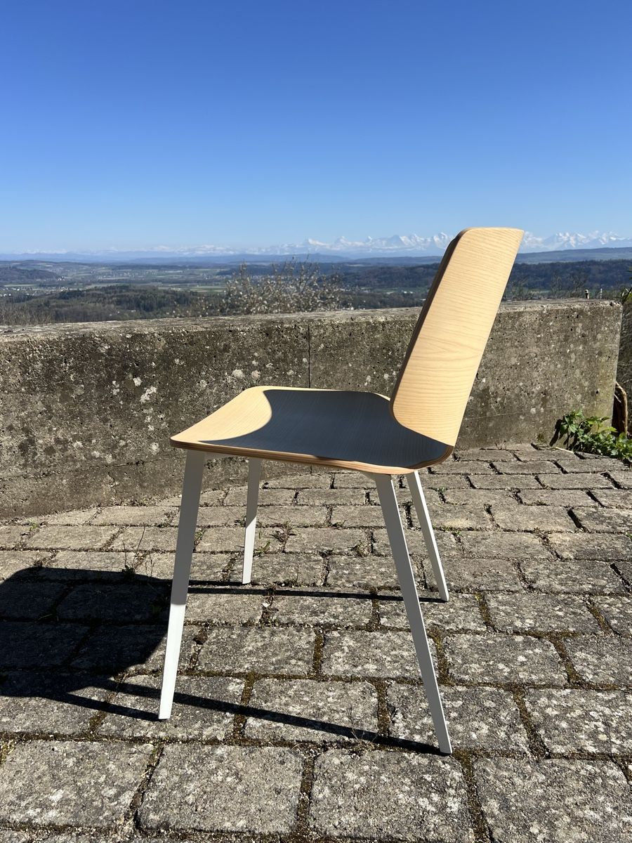 Sedie: Moderner Stuhl Danish Nordic Design – Usato da Evilard venduto da tamino_biel 2