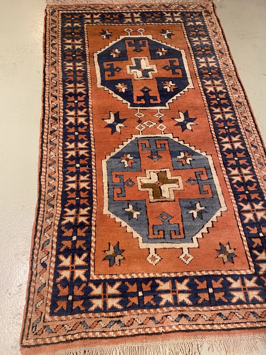 Tappeti: Schöne Teppich Kars von Bergama – Usato da Männedorf venduto da Adamiat