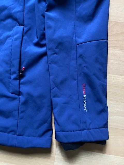Vestes: Schöne Softshelljacke Damen, CMP, wie neu – D'occasion à Cham par I7I7 2
