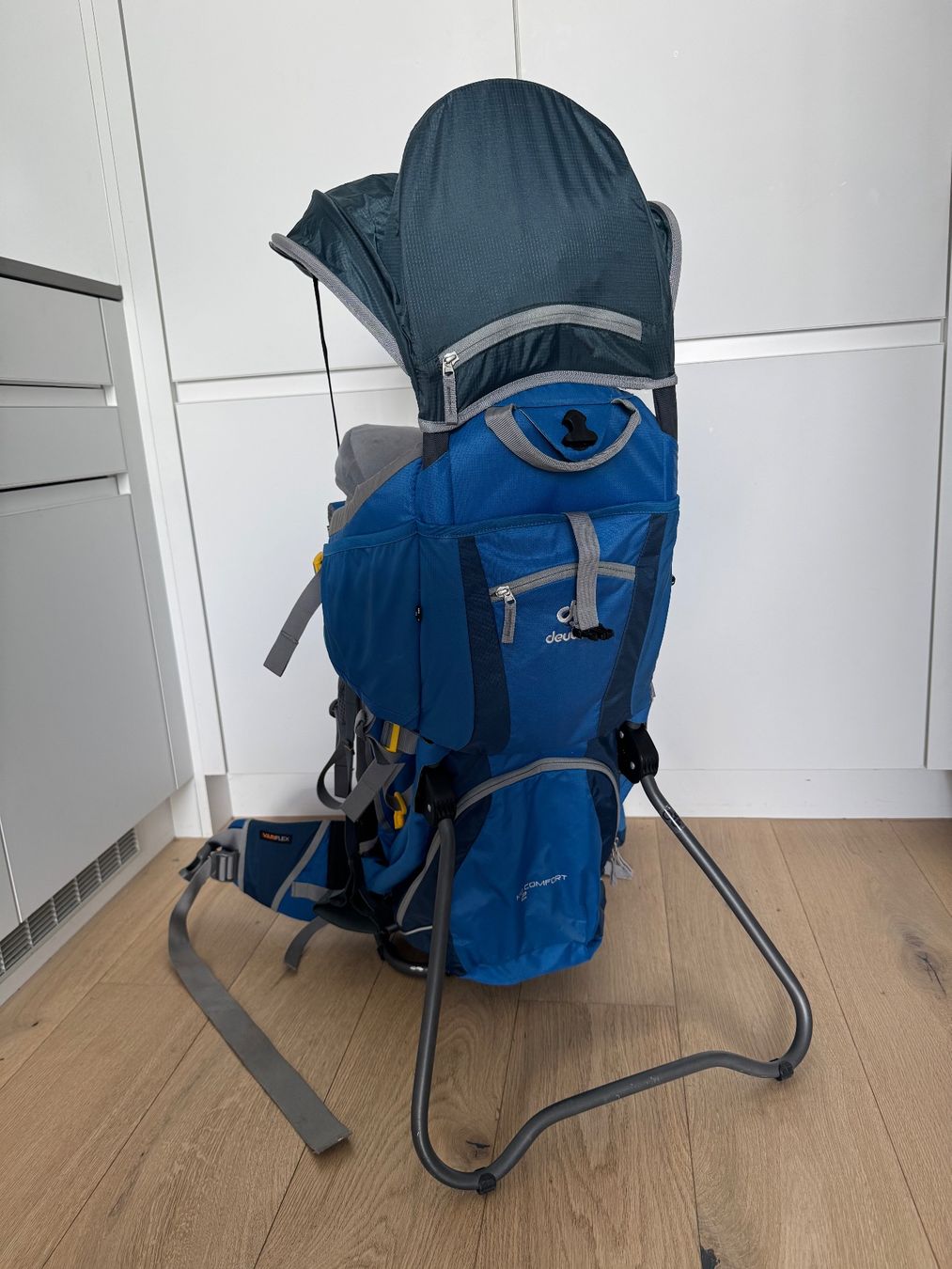 Deuter Marsupi portabebè: Deuter Kid Comfort II Kindertrage – Usato da Frauenfeld venduto da Raffi9
