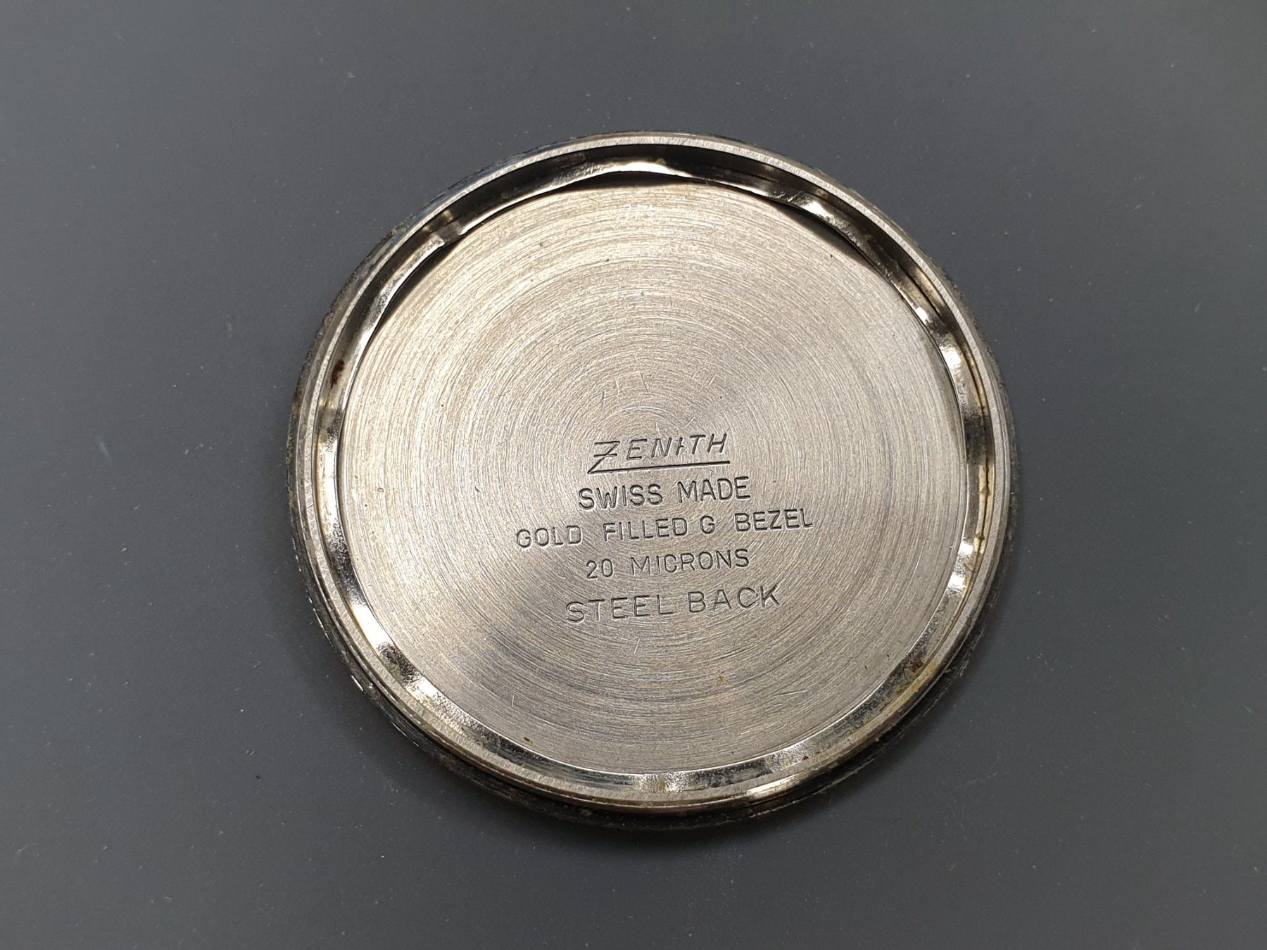 Zenith Uhren: Zenith - 31mm – Gebraucht aus Neyruz FR von Flyback 5