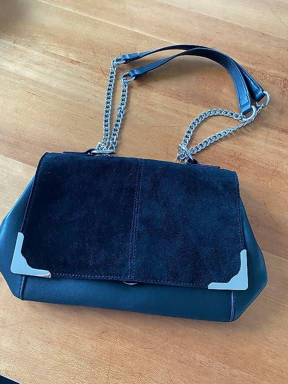 Borse da donna: Schwarze Tasche – Usato da Luzern venduto da jul_p6fj