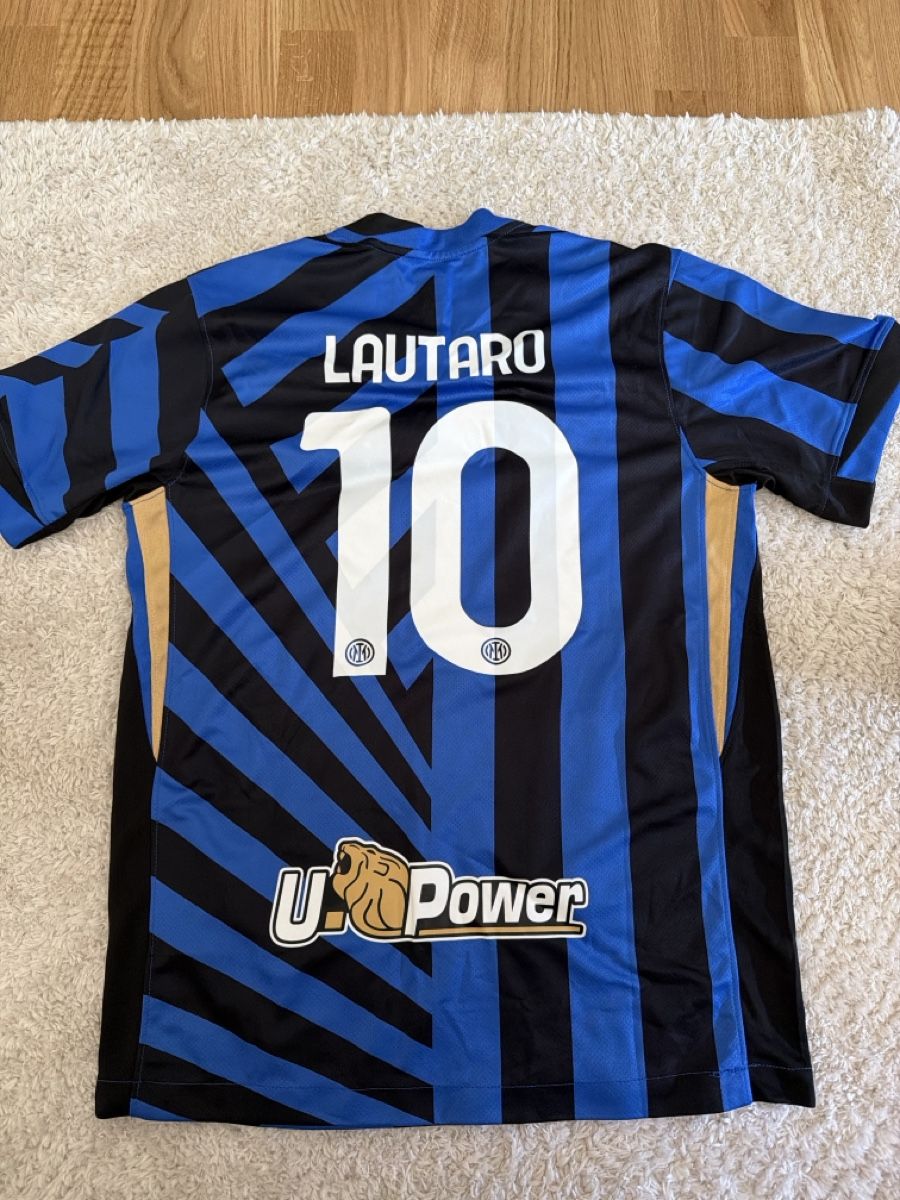 Nike Leibchen & Hosen: Maillot Inter Milan Lautaro Martinez 10 – Neu (gemäss Beschreibung) aus Genève von car_cq69 1