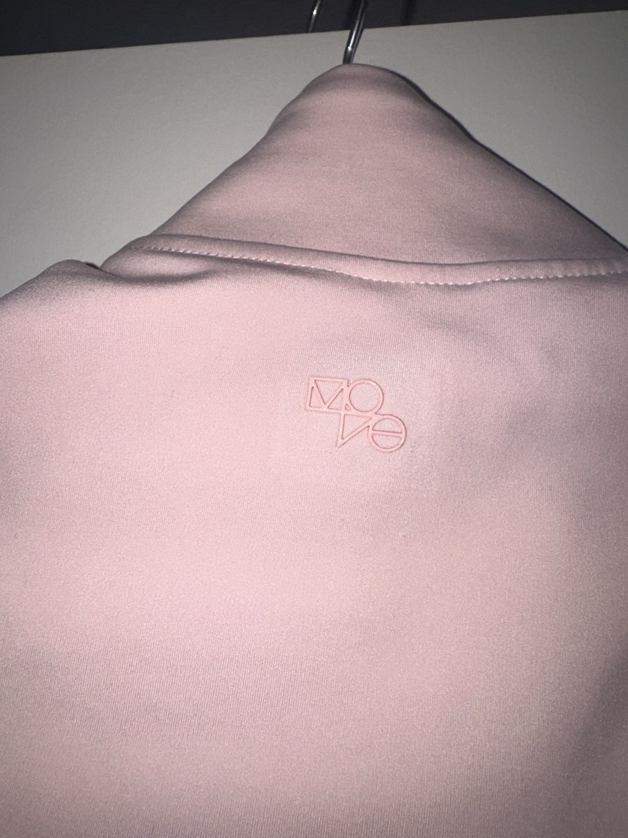 H&M Giacche: Sportjacke rosa – Usato da Männedorf venduto da mariadelrocioeberle 3