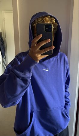 Nike Pulli violett Grösse M