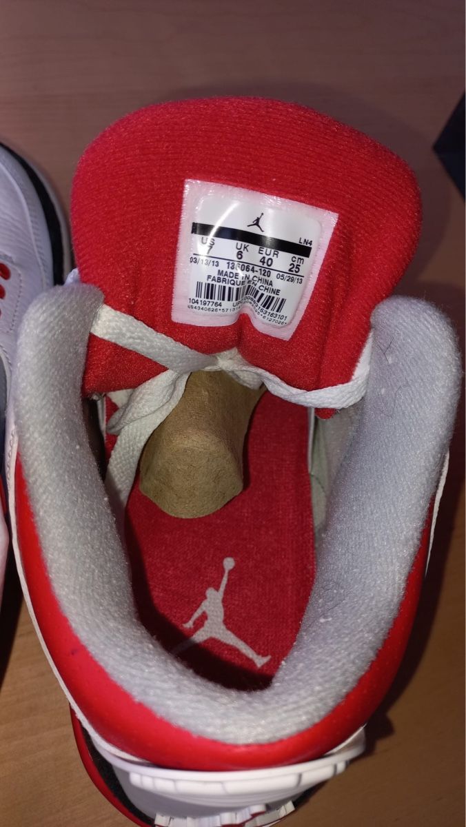 Jordan Scarpe da uomo: Air Jordan 3 – Nuovo (secondo la descrizione) da Kaiseraugst venduto da RJ03 1