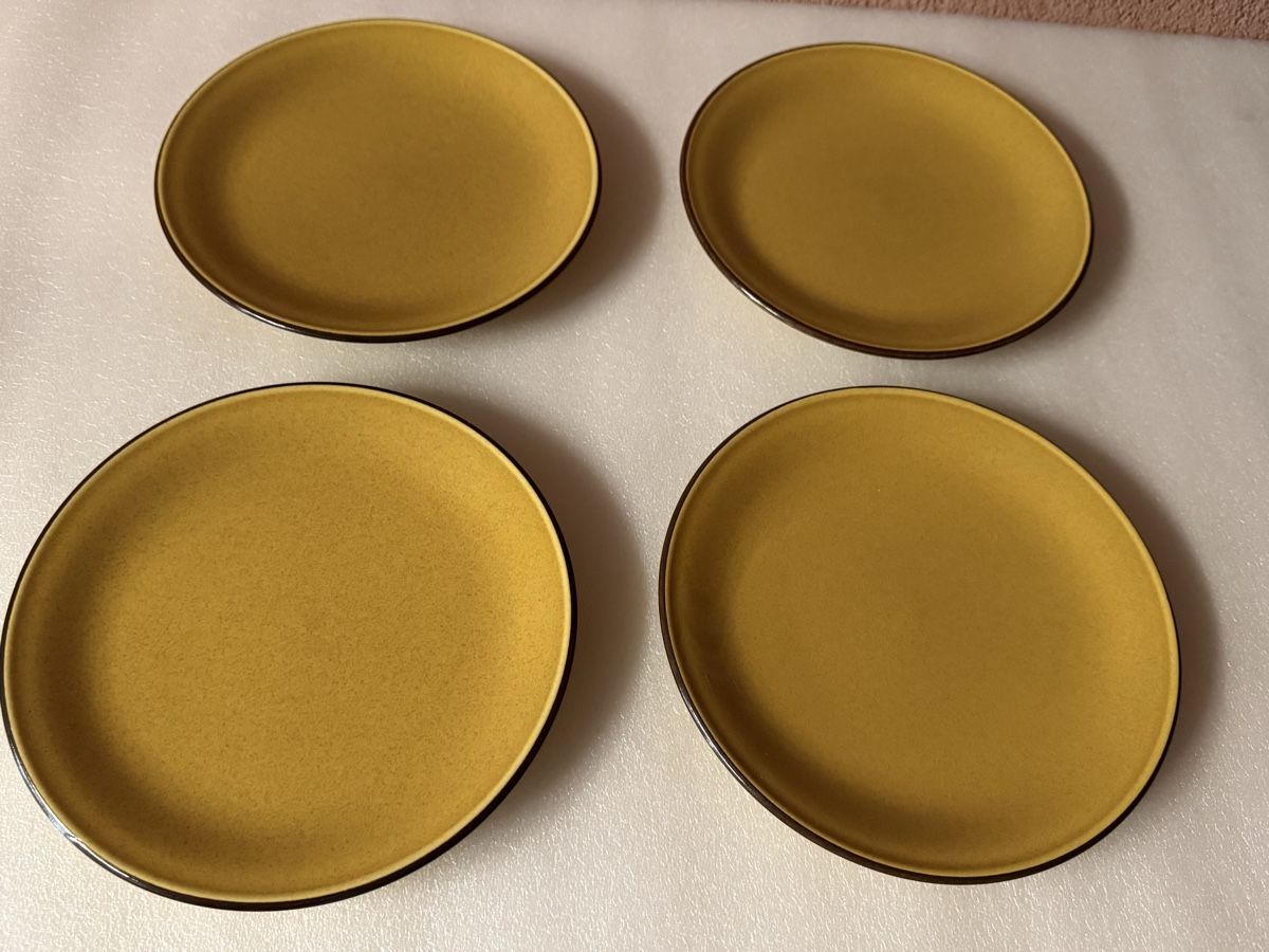 Rössler Assiettes: 4 Stk Rössler Dessertteller – D'occasion à Deitingen par Himhip