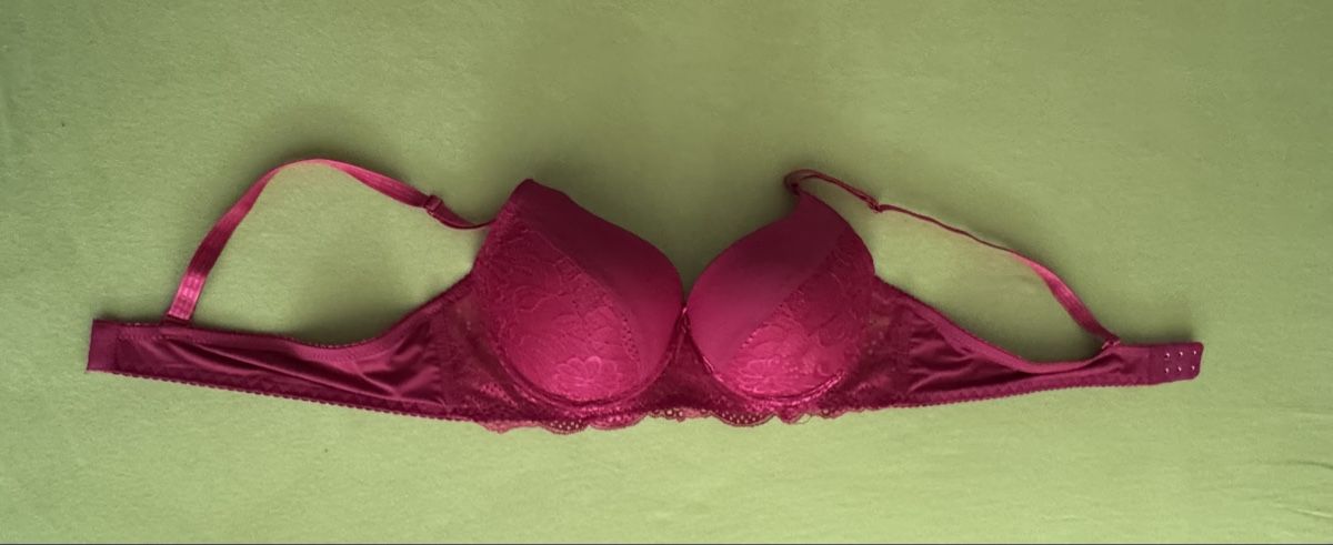 Sonstige Unterwäsche: BH rot - Gr. 90B – Neu (gemäss Beschreibung) aus Binz von Gregor13