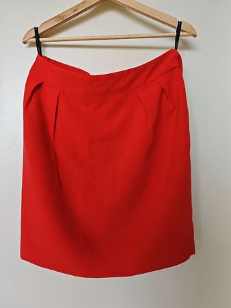 Top Secret Red Skirt, Size 40, Perfect for Spring Look!