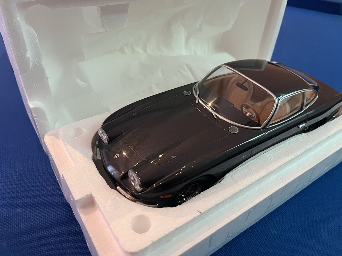 Lamborghini Modellini d'auto: KK Scale Lamborghini 350 GT 1/18 – Nuovo e nell'imballaggio originale da Genève venduto da Beyond-Time-Geneve 1