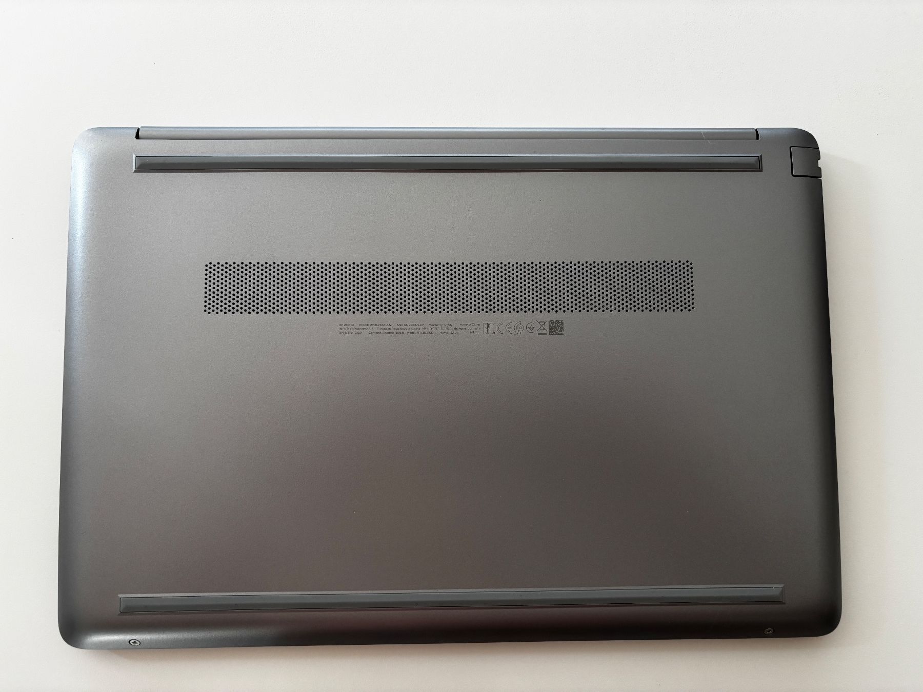 Hewlett Packard Notebooks: HP 250 G8 Notebook-PC – Gebraucht aus Spreitenbach von Hemingway69 4