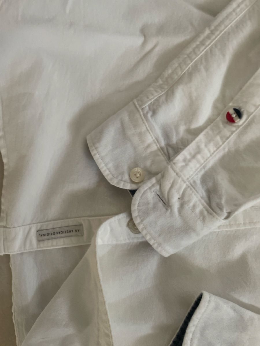 Tommy Hilfiger Camicie: Tommy Hilfiger Denim Hemd, Weiss, Regular Fit, Gr. S – Nuovo (secondo la descrizione) da Obergerlafingen venduto da cabo4 2