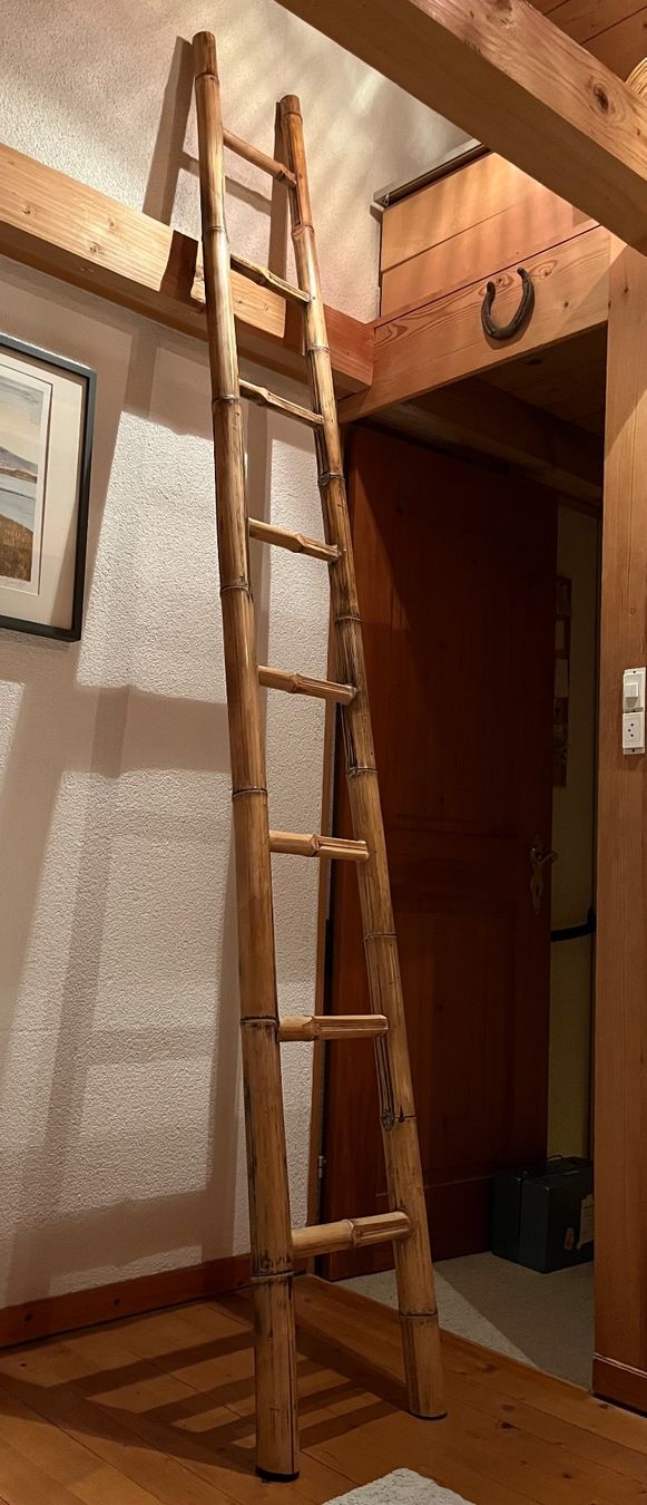 Scale: Dekorative Bambusleiter Leiter 260cm – Usato da Wädenswil venduto da Fraenkli