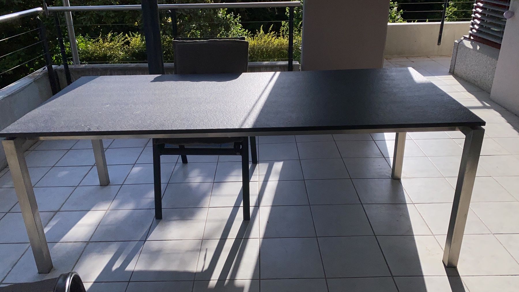 Pfister Tavoli: Granit Gartentisch – Usato da Belp venduto da Nicoppi 3