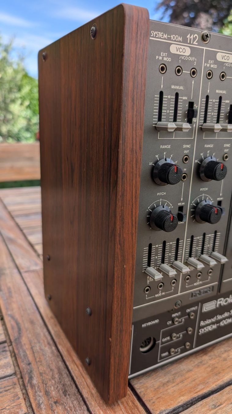 Roland Strumenti musicali: Roland System-100M vintage modular – Usato da Valeyres-Rances venduto da Kobol 1