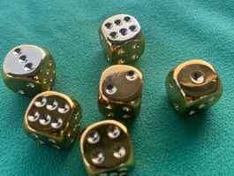 Spielwürfel in Kupfer, 6-er Set, goldfarbig hochglanz, 16mm.