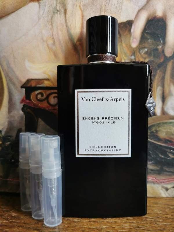 Van Cleef Profumi & Eau de Toilette: Encens précieux - Van Cleef & Arpels decant 2ml – Nuovo (secondo la descrizione) da Nyon venduto da atropa_
