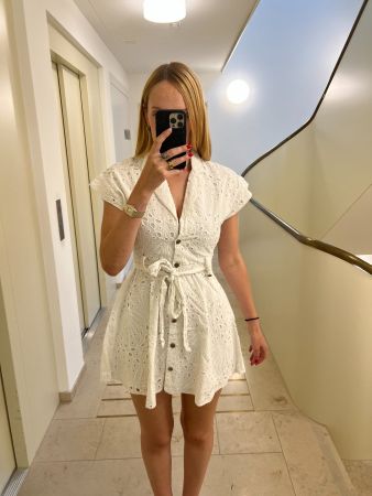 Robe chemise Zara broderie anglaise blanche, taille S