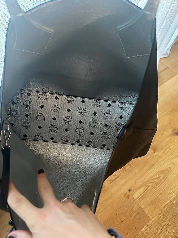 Mcm Borse da donna: Tote Bag MCM mit Pochette – Usato da Allschwil venduto da sas_ckk5 3