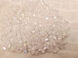 Glasschliffperlen 5mm 115 stk White Opal nr8