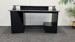 Gaming-Schreibtisch Schwarz sehr guter Zustand