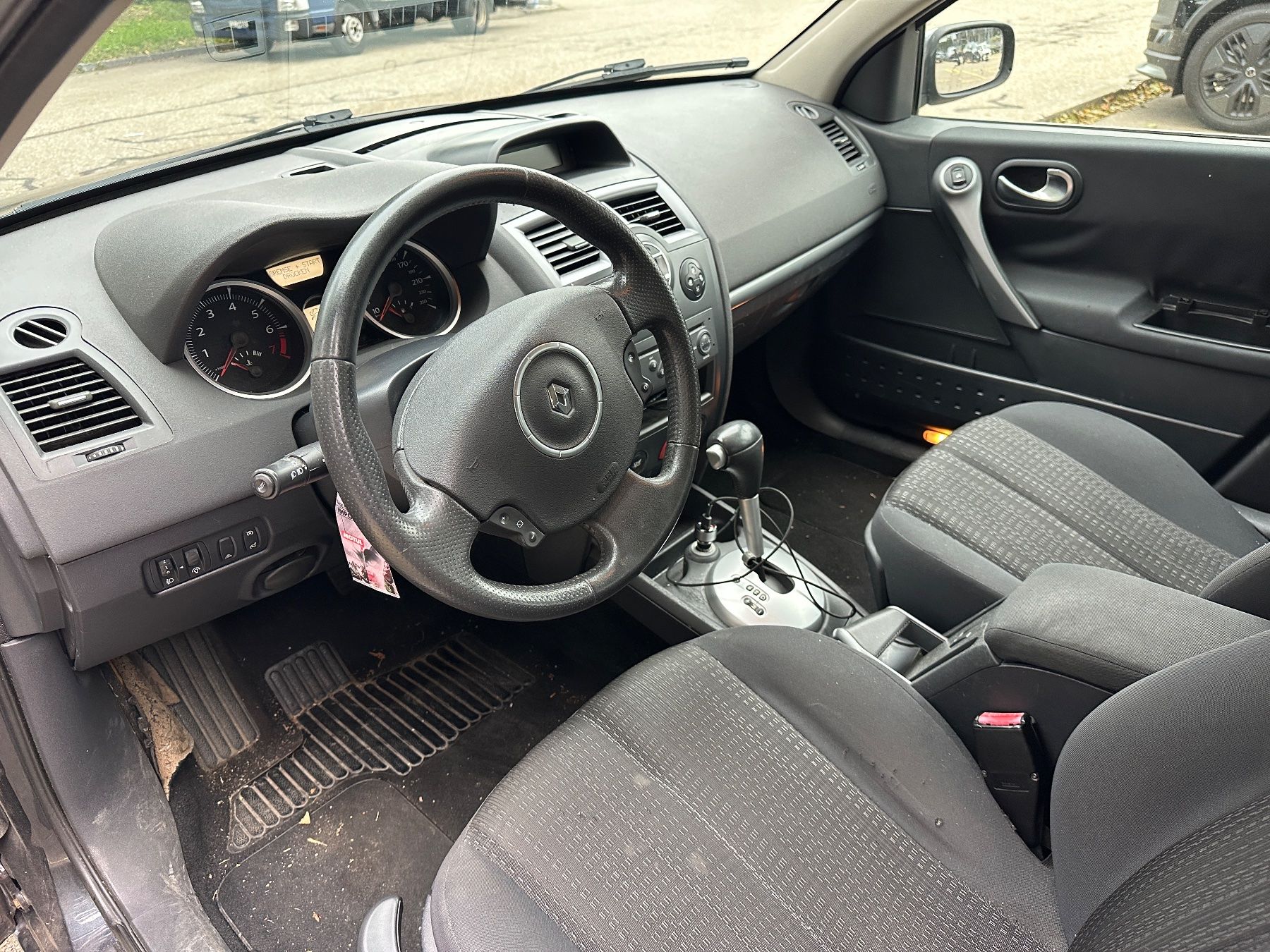 Renault Automobili: Renault Mégane 2.0 Kombi – Usato da Wollerau venduto da sekkeishi 4