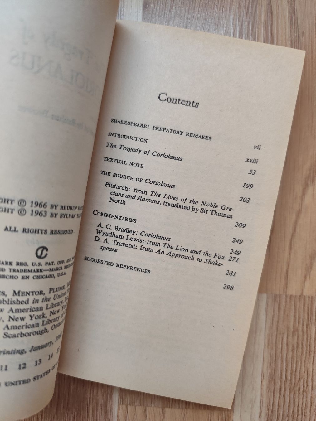 Libri: Shakespeare Coriolanus Signet Classic Paperback Used – Usato da Mägenwil venduto da VintageGirly 6