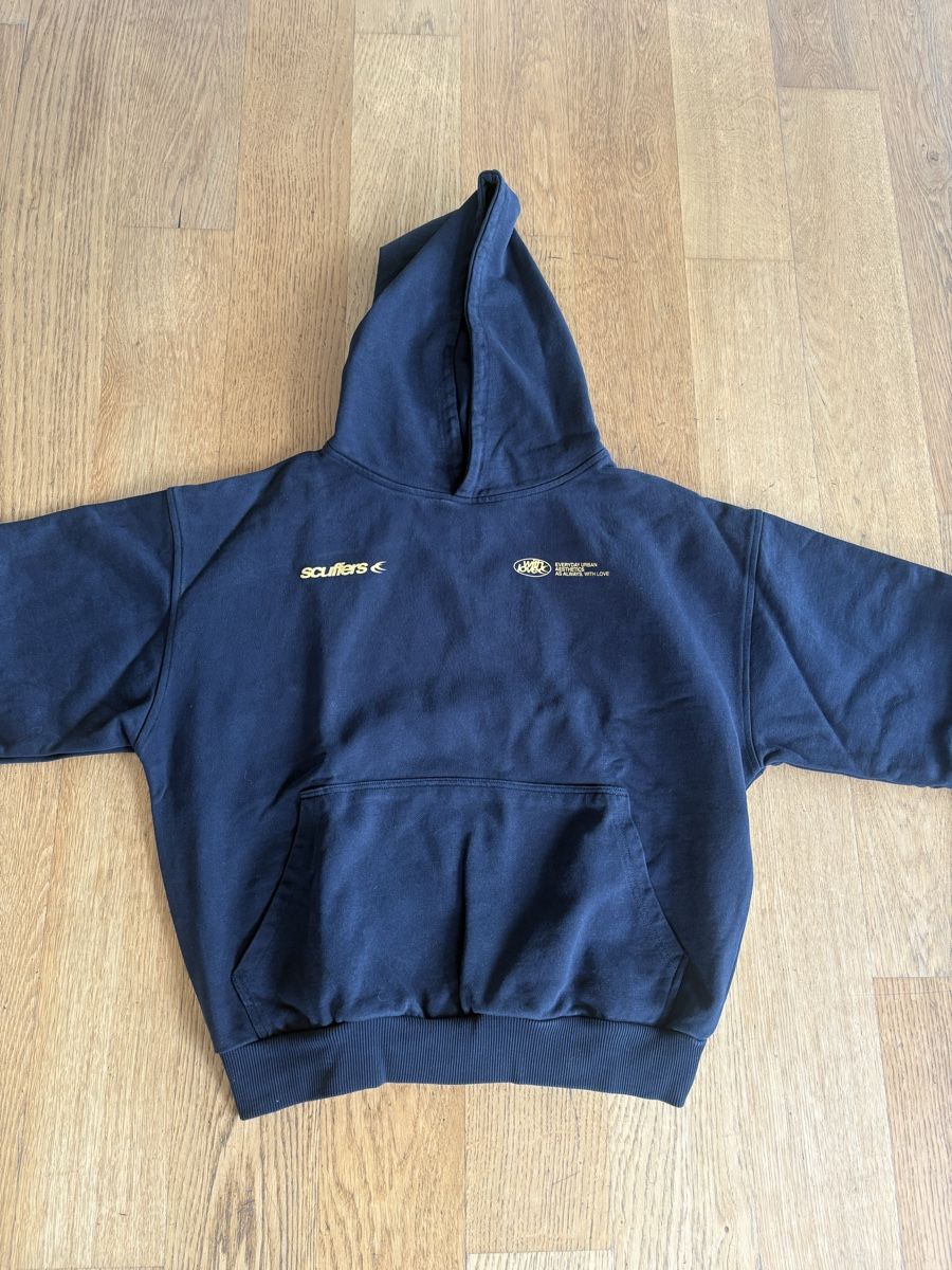 Scuffers Maglioni & Felpe: Scuffers hoodie – Nuovo (secondo la descrizione) da Maienfeld venduto da jar_n9qt