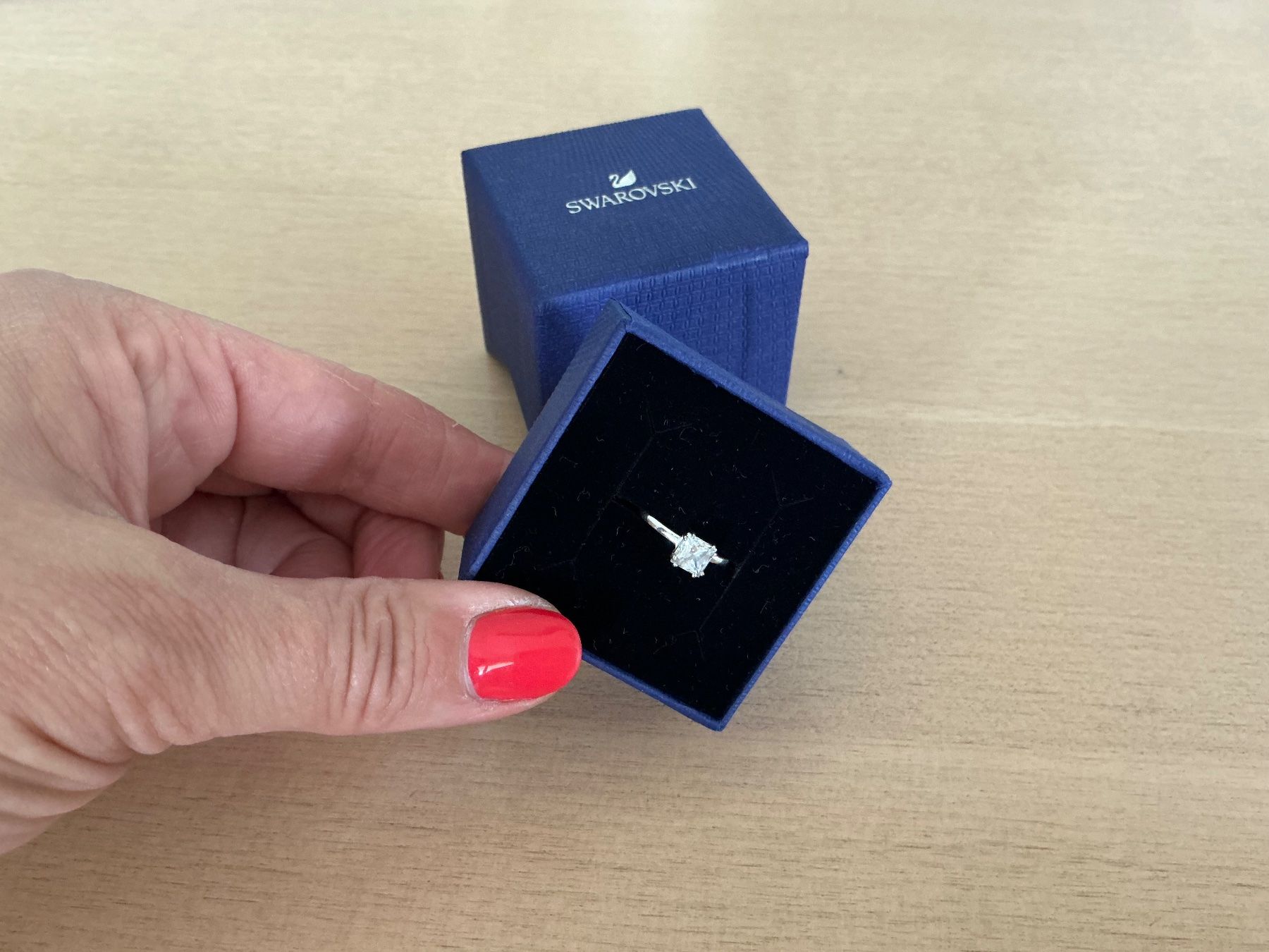 Swarovski Anelli: Swarovski Ring – Usato da Villmergen venduto da vka_vs6l 1